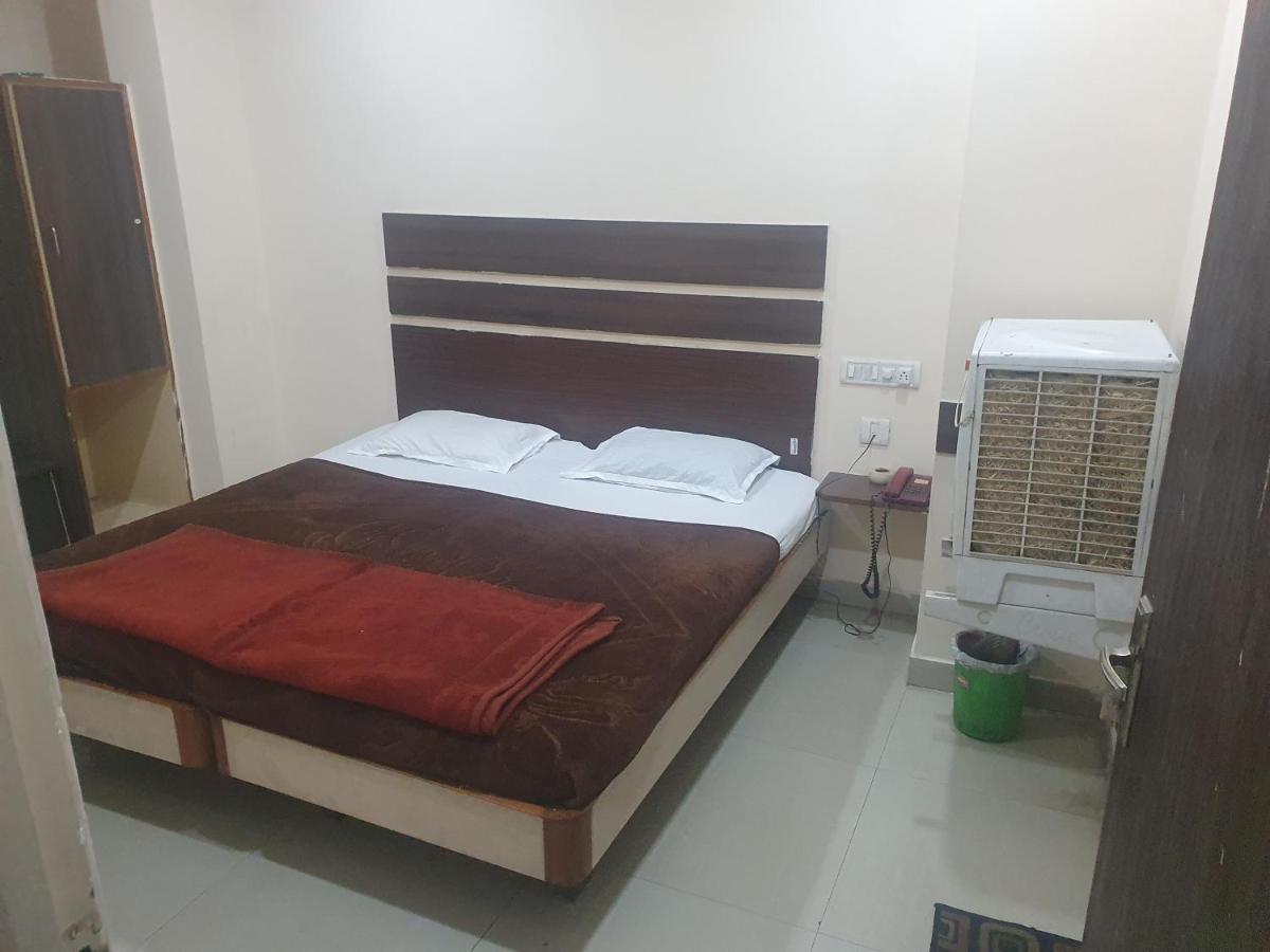 Hotel Anmol Ambikāpur Exterior foto