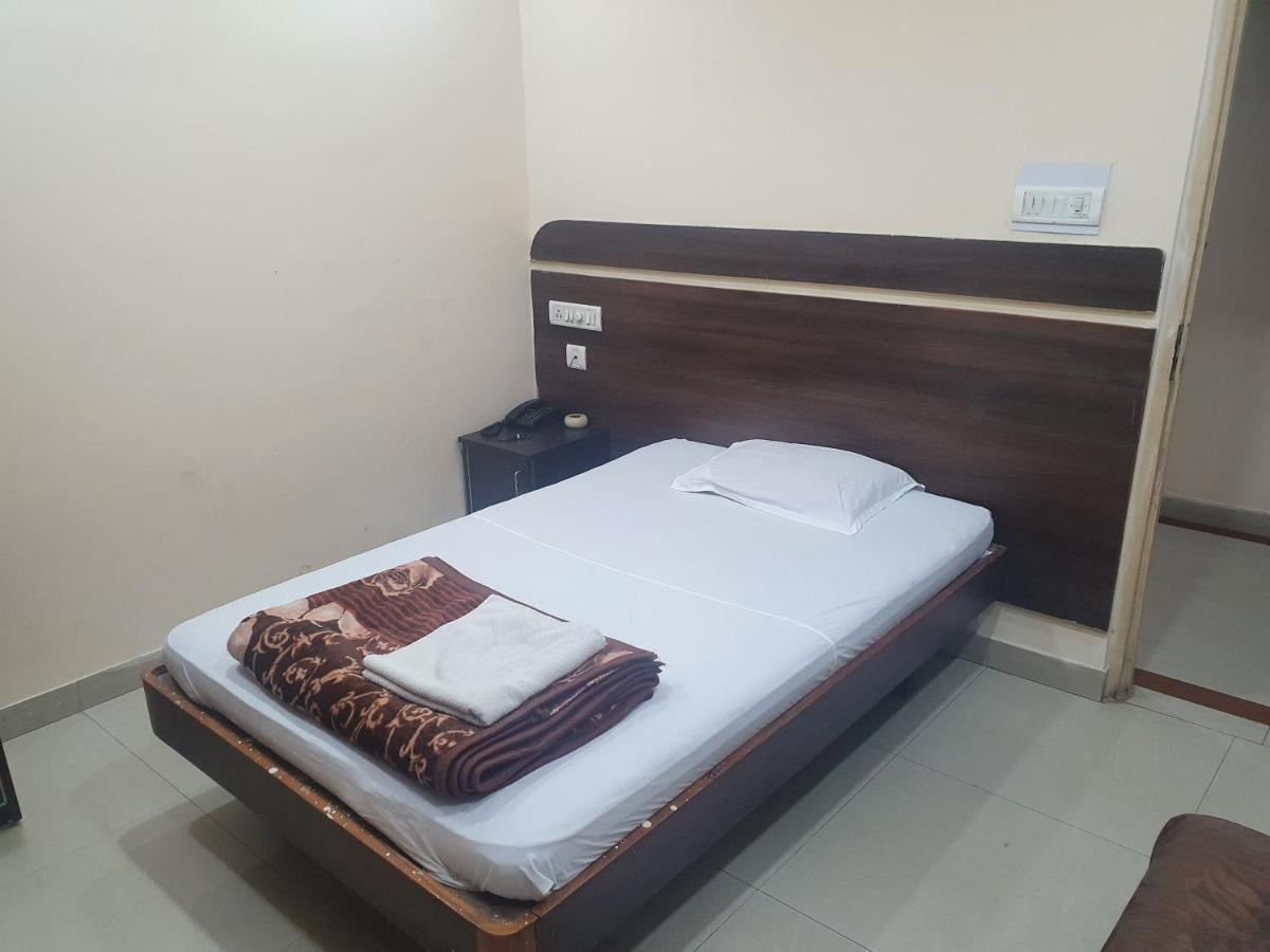 Hotel Anmol Ambikāpur Exterior foto