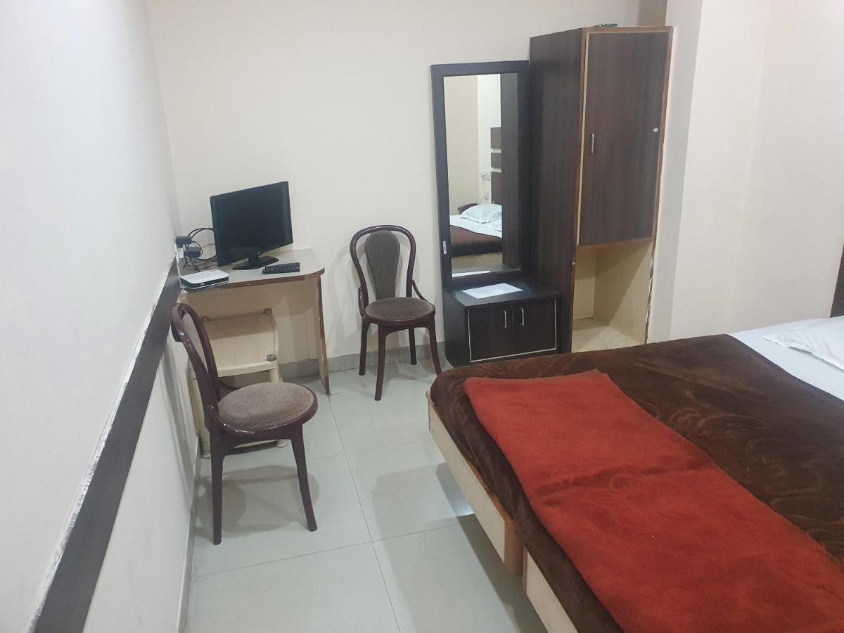 Hotel Anmol Ambikāpur Exterior foto