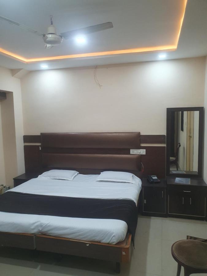 Hotel Anmol Ambikāpur Exterior foto