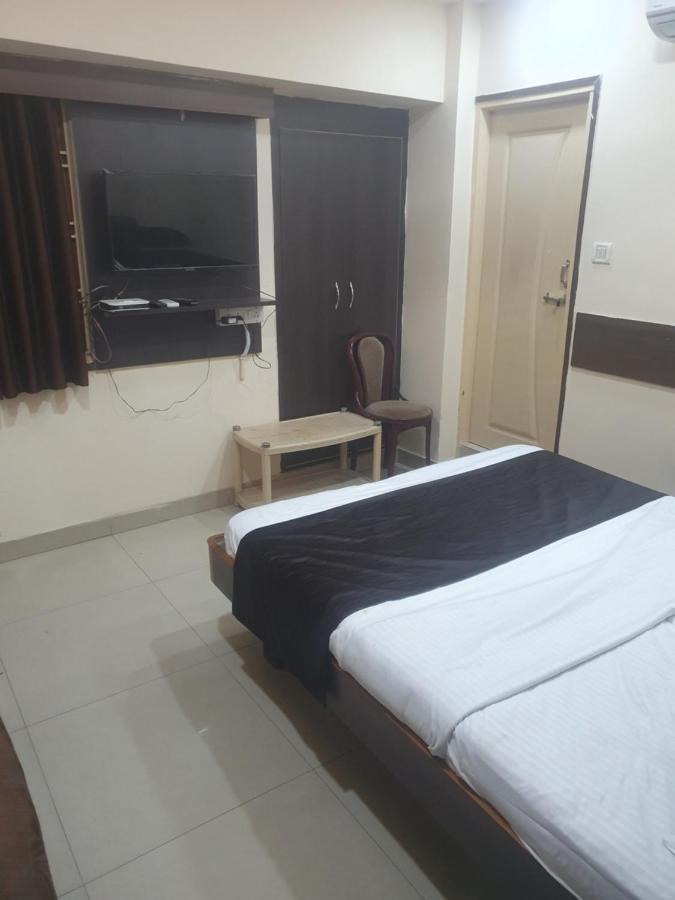 Hotel Anmol Ambikāpur Exterior foto