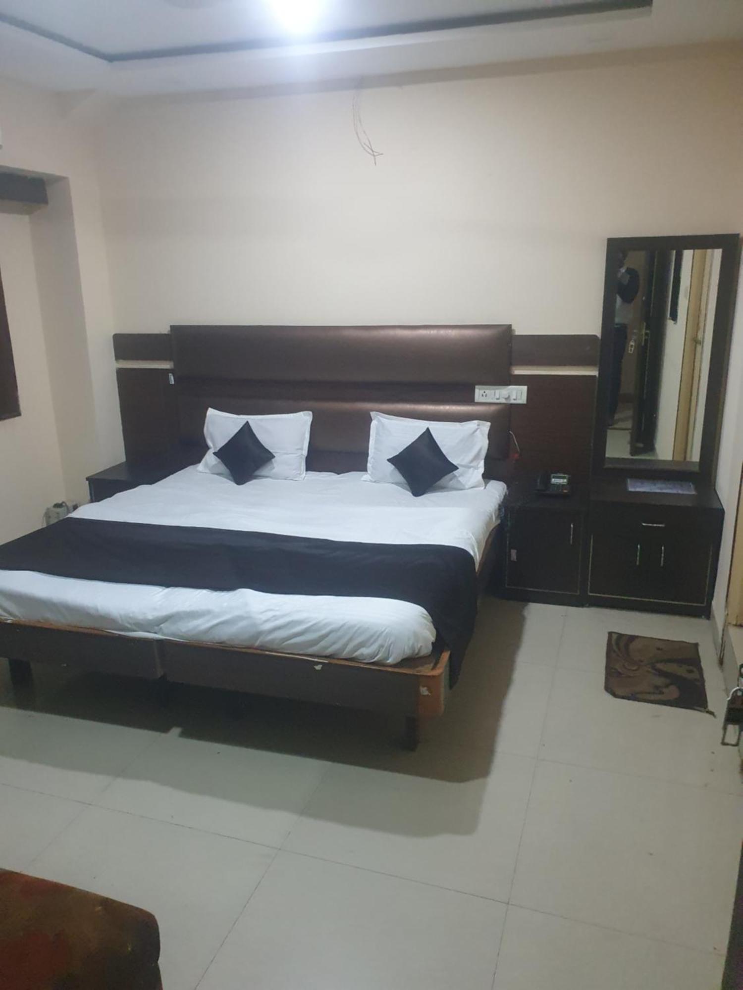 Hotel Anmol Ambikāpur Cameră foto