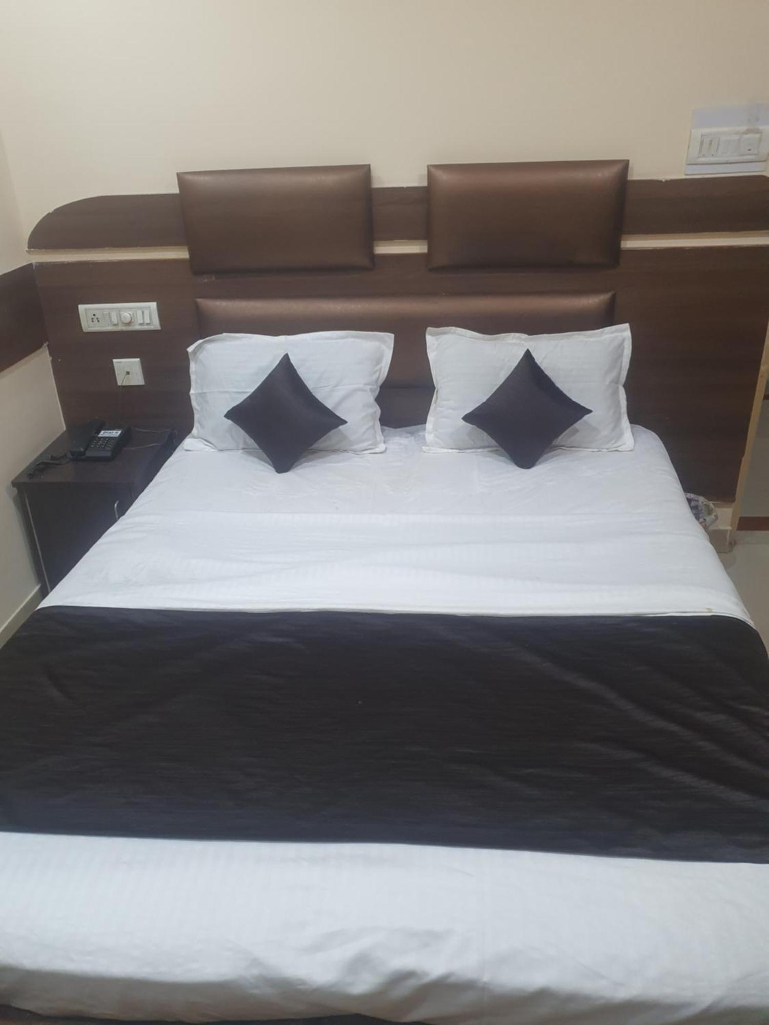 Hotel Anmol Ambikāpur Cameră foto